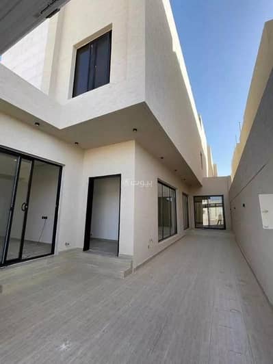 7 Bedroom Villa for Sale in West Riyadh, Riyadh - 7 Bedrooms Villa For Sale on Saud bin Mubarak Street, Riyadh