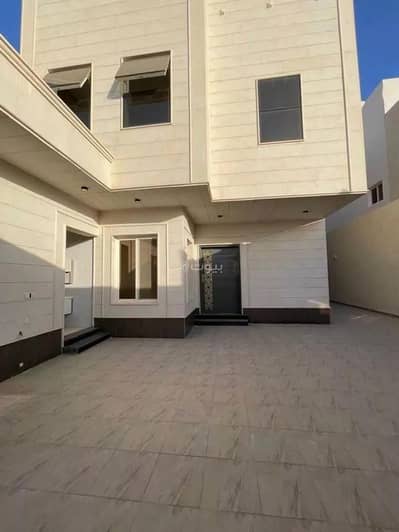 7 Bedroom Villa for Sale in Buraydah, Al Qassim Region - Villa For Sale in Al Safaa, Buraydah