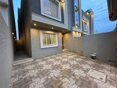 5 Bedroom Floor for Sale in At Taawun, Khamis Mushait - Floor For Sale in Al Ta'awun, Khamis Mushait