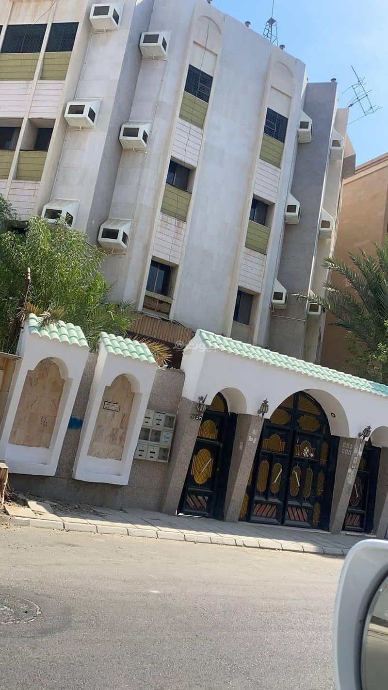 Residential Building for sale in Al Rusayfah, Makkah