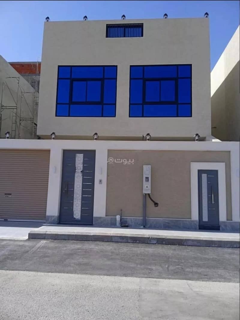 Villa For Sale in Al Frosyah District, Jeddah