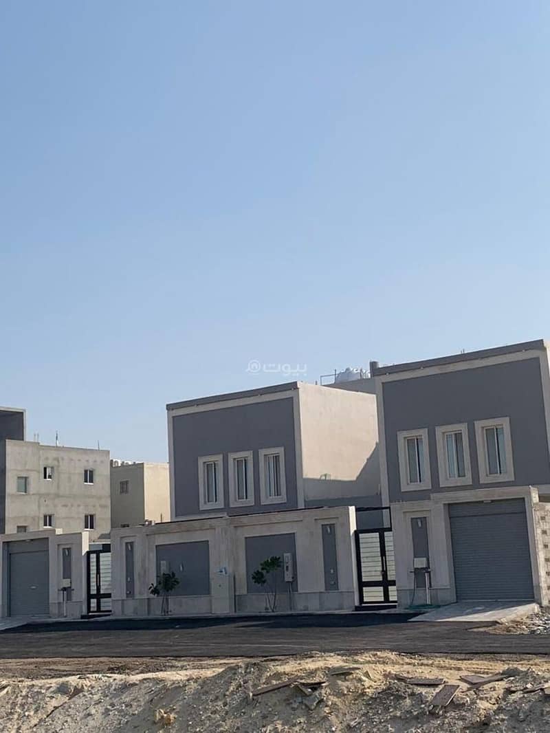 4 bedroom villa for sale in Asharq, Al Khobar