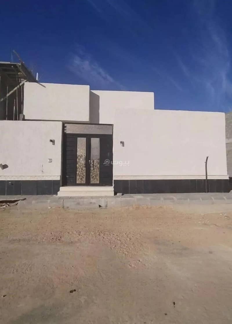 Floor for Sale in Al Khadraa, Madina