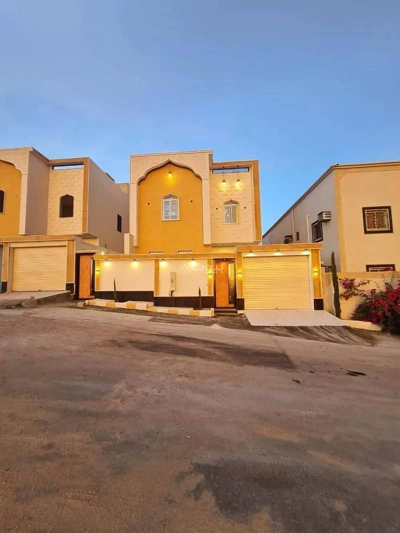 Villa For Sale in Al Noor District, Khamis Mushait