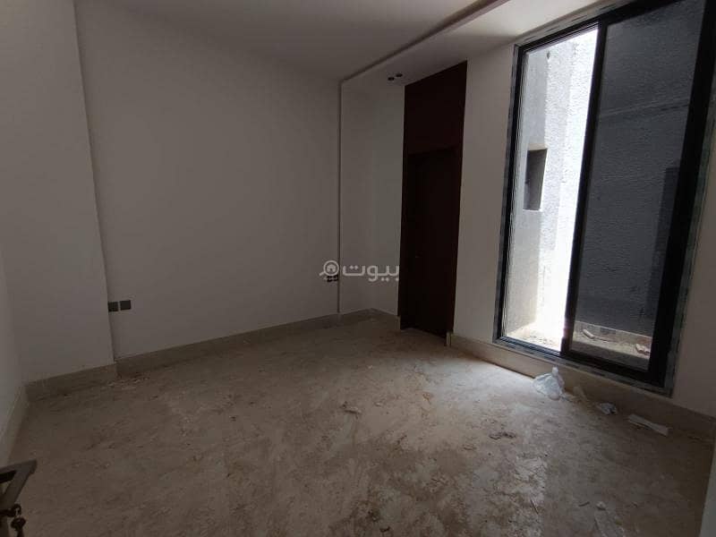 Floor For Sale in Al Maizilah, East Riyadh