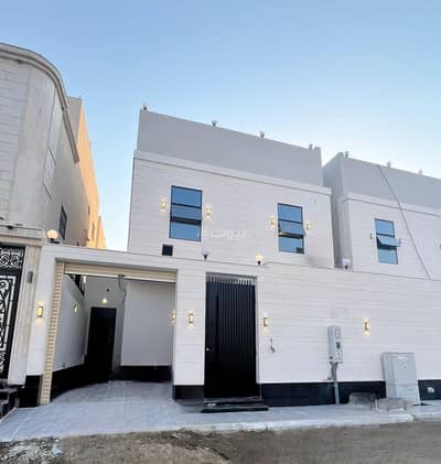 5 Bedroom Villa for Sale in Jeddah, Western Region - Villa For Sale In Al Frosyah, South Jeddah