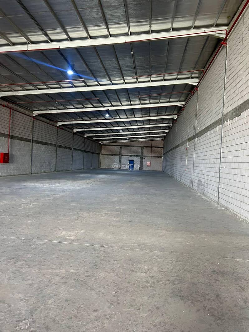 Warehouse For Rent on Al Mansuriyah,South Riyadh