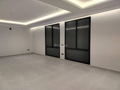 4 Bedroom Floor for Sale in Riyadh, Riyadh Region - Upper floor in Qurtubah for sale, East Riyadh