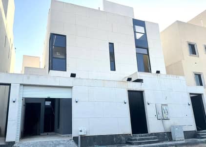 2 Bedroom Flat for Sale in East Riyadh, Riyadh - Apartment for Sale in Al Maizilah, East Riyadh