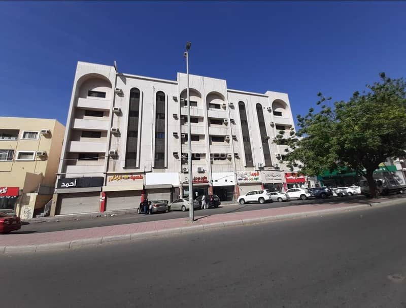 Commercial Building for sale in Al Sharafeyah, North Jeddah