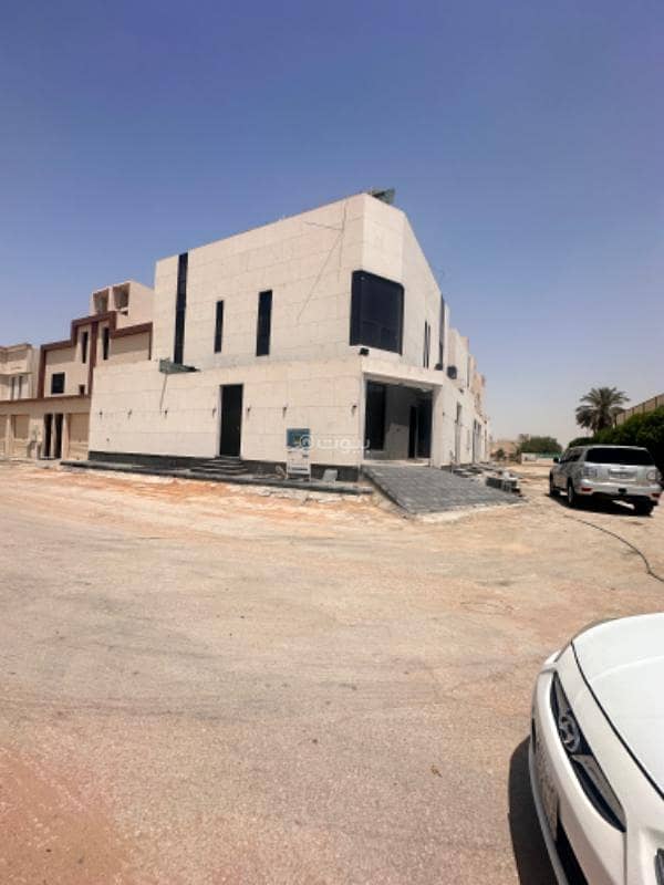 Floor For Sale in Al Maizilah, East of Riyadh