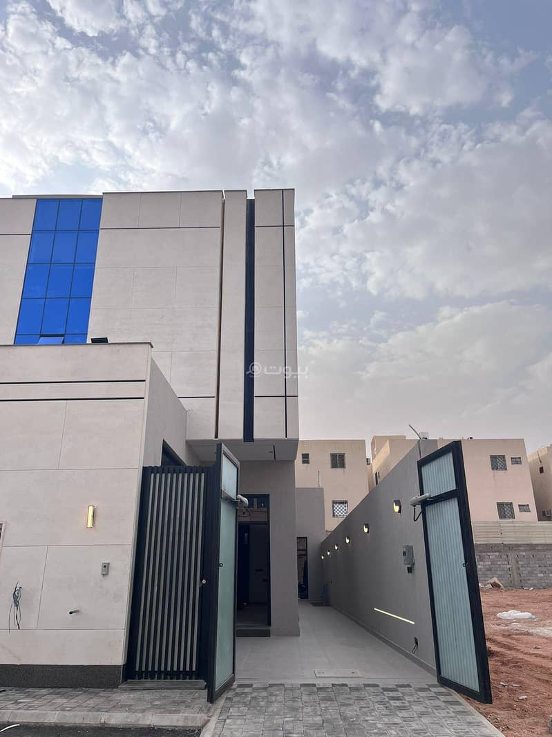 Villa For Sale in Al Rimal, East Riyadh