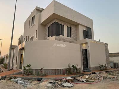 5 Bedroom Villa for Sale in East Riyadh, Riyadh - Villa For Sale in Al Janadriyah, East Riyadh