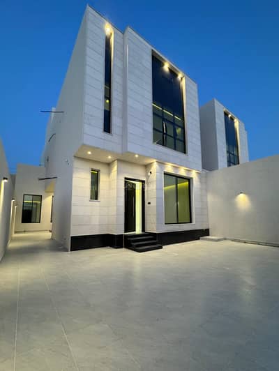 5 Bedroom Villa for Sale in Rahba District, Taif - Villa For Sale In Rahba District, Taif1