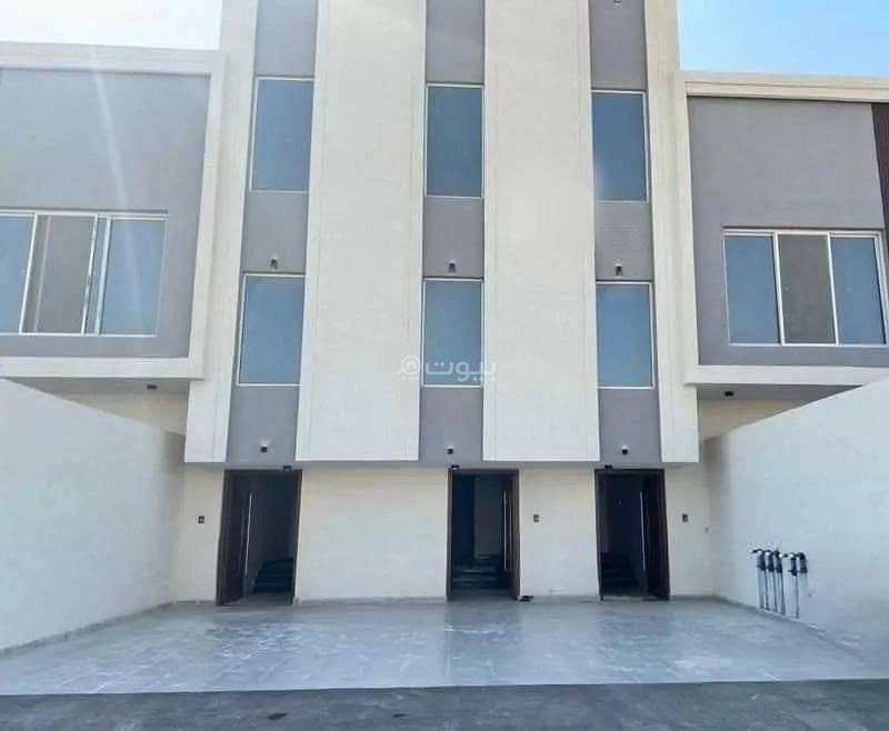 Apartment For Sale in Ishbiliyah, Al Jubail