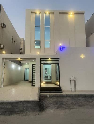 2 Bedroom Villa for Sale in Al Nur, Dammam - Villa For Sale In Al Nur, Dammam