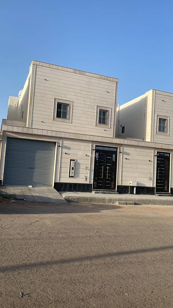 Villa For Sale In Al Aziziyah, Al Madina