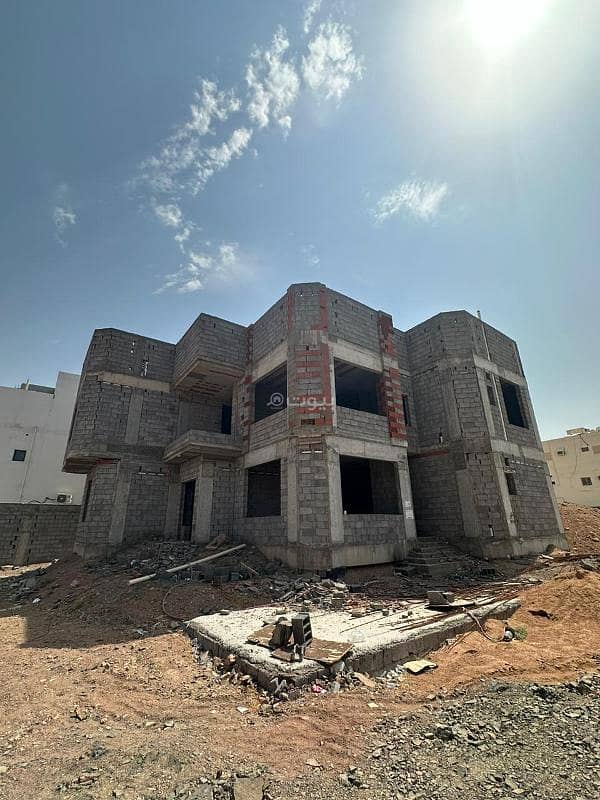 Unfinished villa for sale in Al Difa, Madina