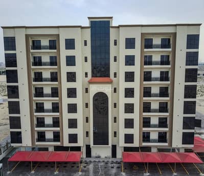 5 Bedroom Flat for Sale in King Fahd Suburb, Dammam - Apartment for sale in 
King Fahd Suburb, Dammam