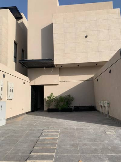 دور 4 غرف نوم للايجار في الرياض، منطقة الرياض - دور للإيجار في العارض، شمال الرياض