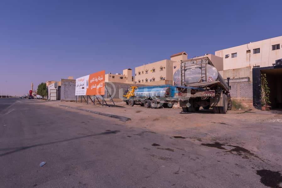 Commercial Land For Sale in Al Janadriyah,East Riyadh