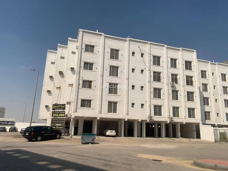 Apartment For Sale in Al Firdaws, Al Dammam