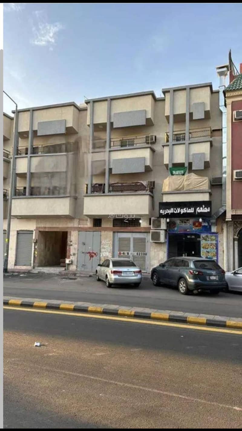 عمارة سكنية للبيع في اليمامة, وسط الرياض