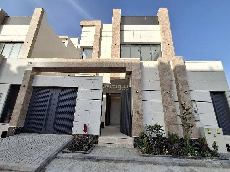 Villa For Sale in Al Munsiyah, East Riyadh