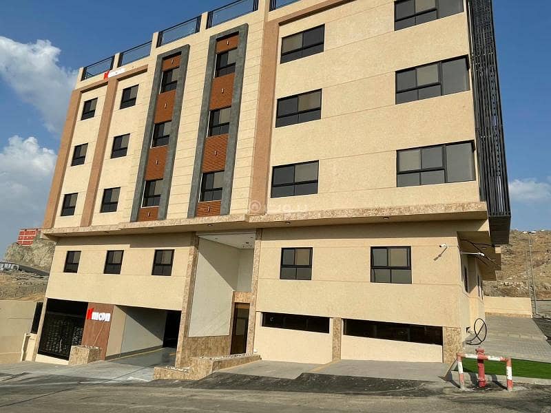 Apartment For sale in 
Al Nuzhah, Makkah