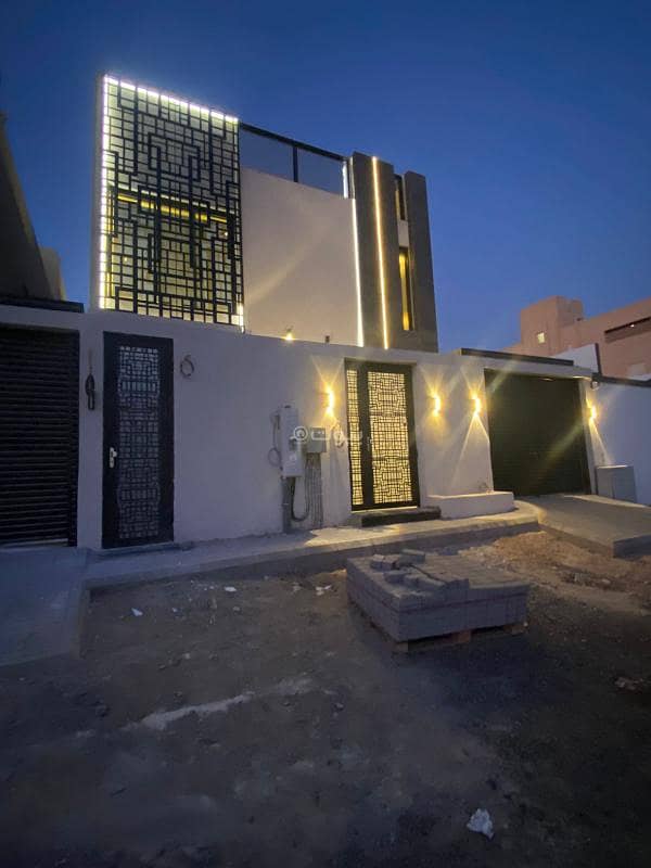 Villa For Sale in Al Fardoos, North Jeddah