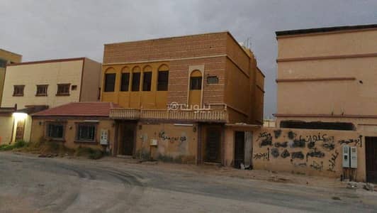 5 Bedroom Floor for Sale in Hafar Al Batin, Eastern Region - Floor for sale in Azizia district, Hafar Al-Batin