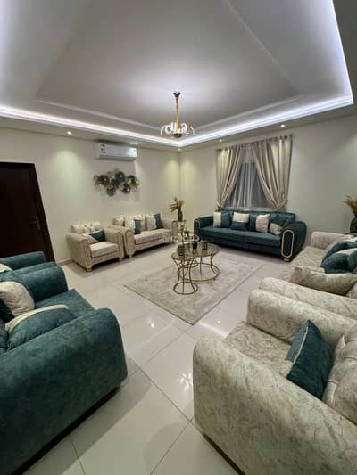 3 Bedroom Flat for Sale in North Jeddah, Jeddah - Apartment for sale in Al Rayaan, East of Riyadh