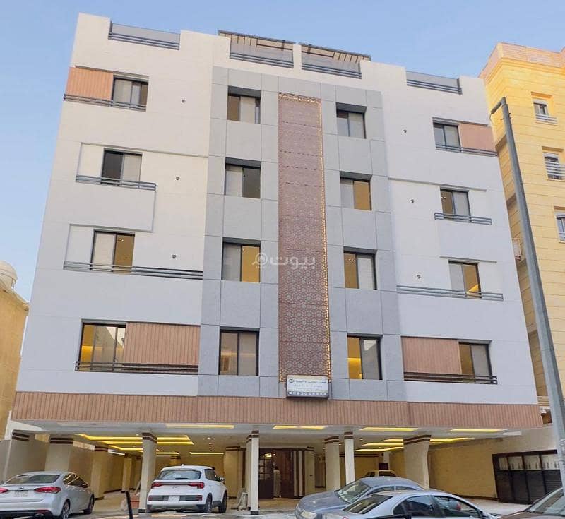 Apartment For Sale in 
Al Salamah, North Jeddah