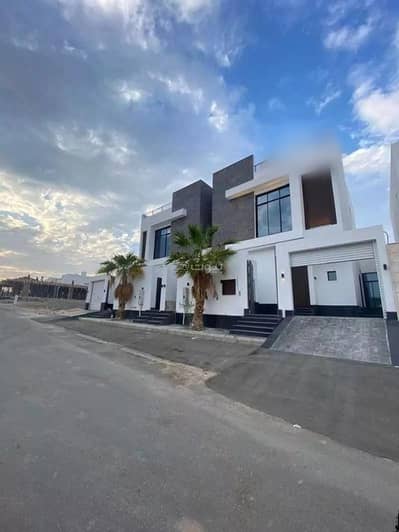 5 Bedroom Villa for Sale in North Jeddah, Jeddah - Villa for Sale in Obhur Al Shamaliyah, North Jeddah