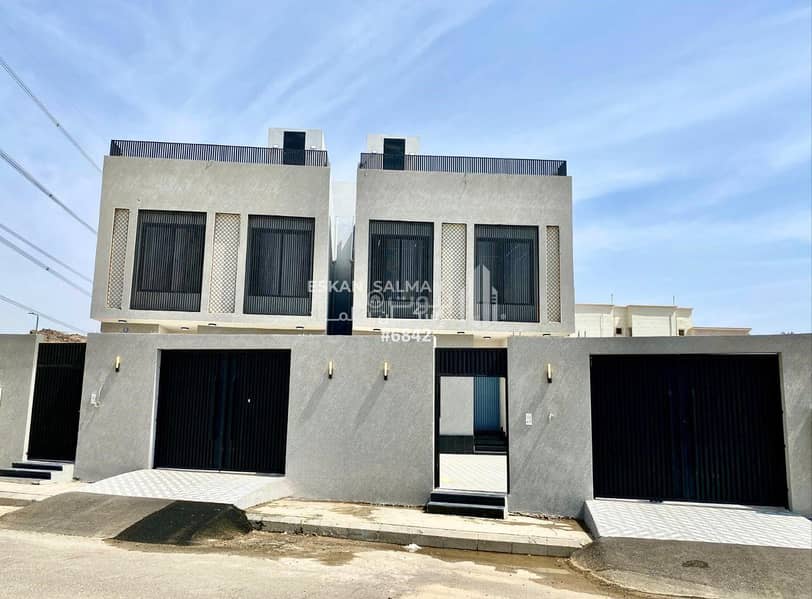 Villa for Sale in Al Qashashia Al Jadid, Makkah