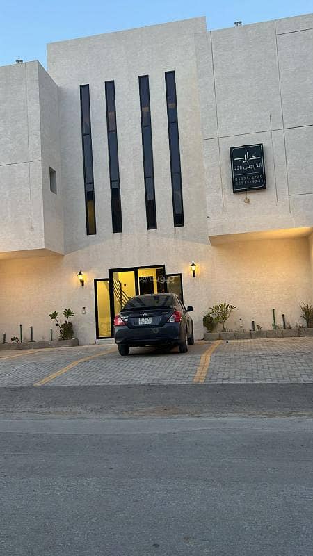 Luxury Floor for Rent in 
Al Narjis, North Riyadh