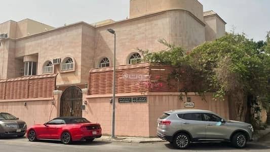 8 Bedroom Villa for Sale in North Jeddah, Jeddah - Villa For Sale in Al Murjan, North Jeddah