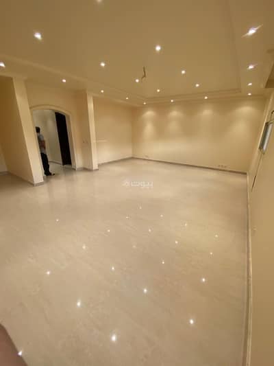 9 Bedroom Villa for Sale in North Jeddah, Jeddah - Villa For Sale in Al Murjan, North Jeddah