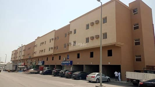 Complex for Rent in Thuqbah, Al Khobar - Shops and apartments for rent in Al Tuwaiqah neighborhood, Al Khobar