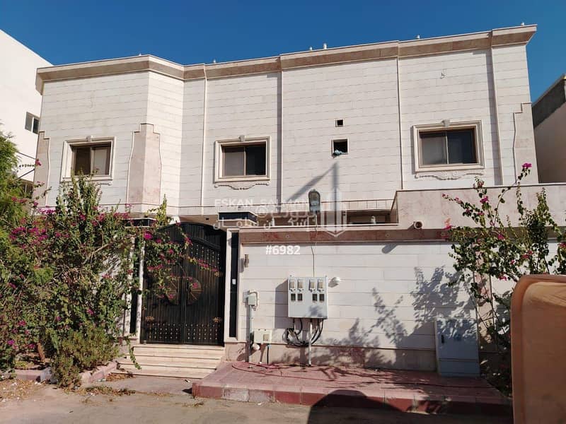 Villa for Sale in 
Al Ranuna, Madina