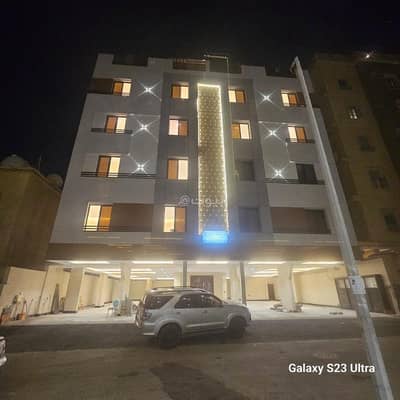 5 Bedroom Apartment for Sale in North Jeddah, Jeddah - Apartment For Sale in Al Salamah, North Jeddah