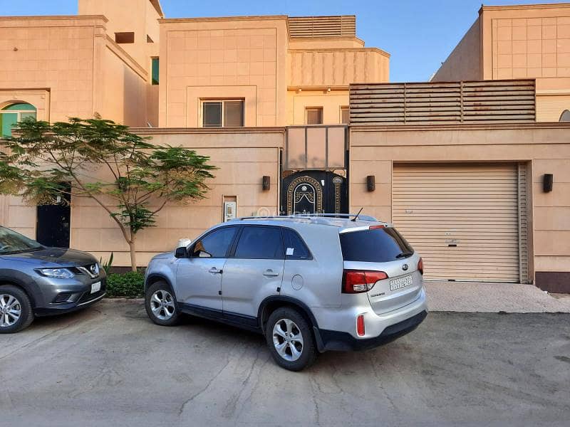 Villa for sale in Al Munisiya Al Khalifi, (Cordoba) Riyadh at a special price