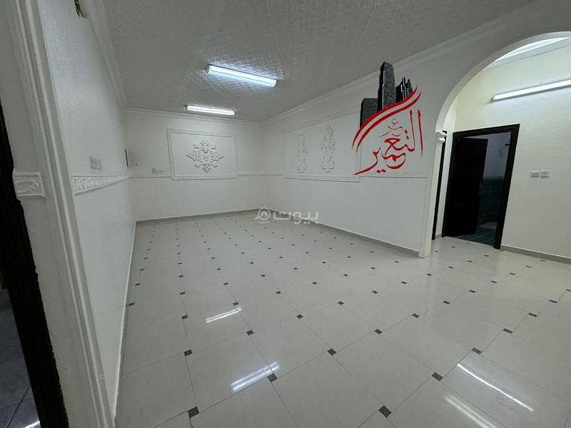 Floor For Rent in 
Ishbiliyah, East Riyadh