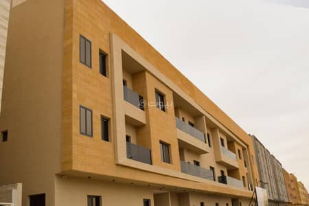 4 Bedroom Residential Building for Sale in East Riyadh, Riyadh - Apartments for sale in East Riyadh, Qadisiyah neighborhood