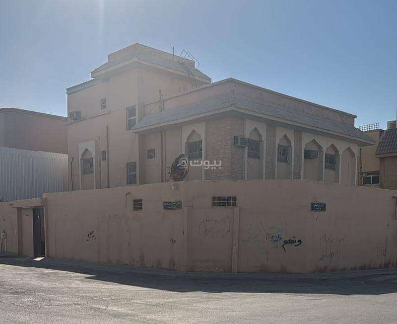 3 Bedrooms Residential Building For Sale in Al Fayha, Riyadh