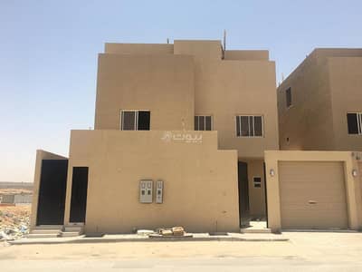 6 Bedroom Villa for Sale in North Riyadh, Riyadh - Villa for sale in Al Narjes neighborhood