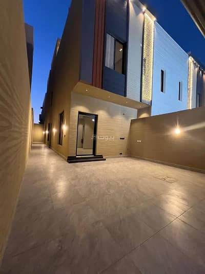 4 Bedroom Floor for Sale in East Riyadh, Riyadh - Floor For Sale in Al Munsiyah, East Riyadh