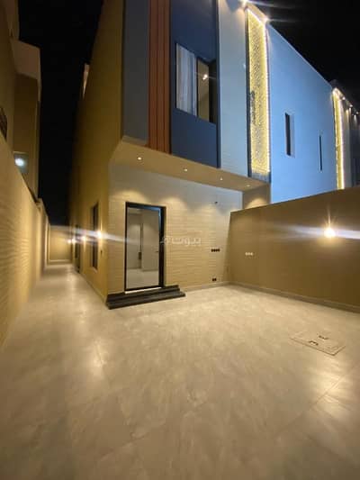 4 Bedroom Floor for Sale in East Riyadh, Riyadh - Villa for sale in Al-Munsiyah district, East Riyadh