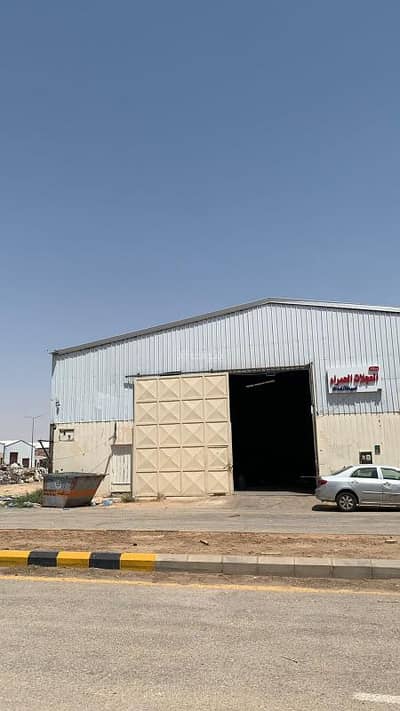 Warehouse for Rent in South Riyadh, Riyadh - Low-cost workshop for rent in Badr, Riyadh