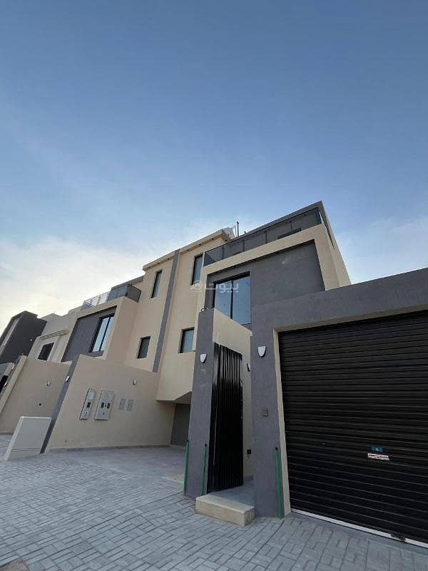 4 bedroom villa for sale in Al-Aridh, Riyadh